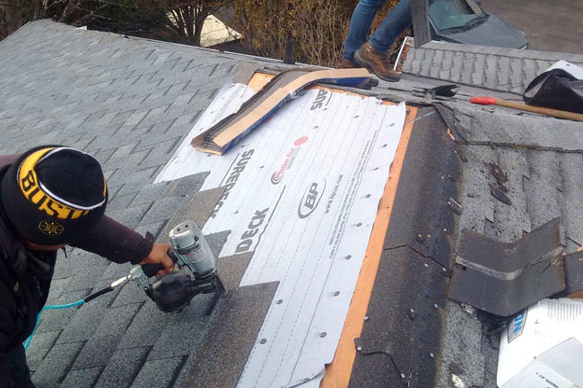 Roof Repairs Mississauga BRENO Roofing Inc.